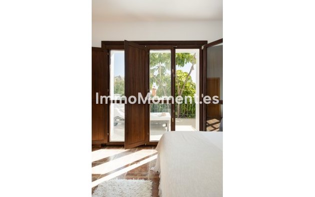 Wiederverkauf - Freistehende Villa - Estepona  - Estepona Centro