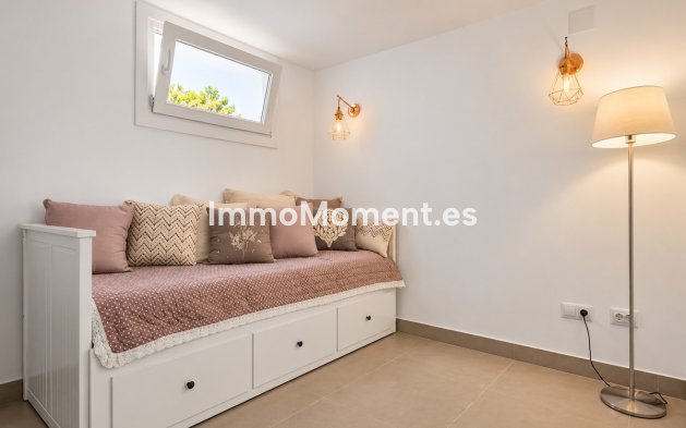 Wiederverkauf - Freistehende Villa - Casares - Doña Julia