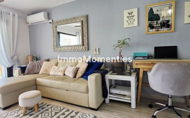 Resale - Apartment - Mijas Costa - Riviera Del Sol