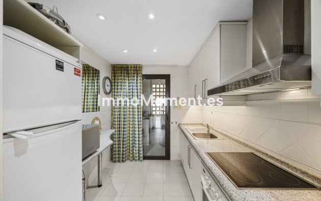 Reventa - Apartamento - Benahavís - Benahavís Centro