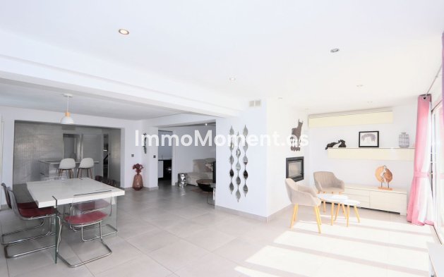 Wiederverkauf - Freistehende Villa - Torrevieja - Los Balcones - Los Altos del Edén