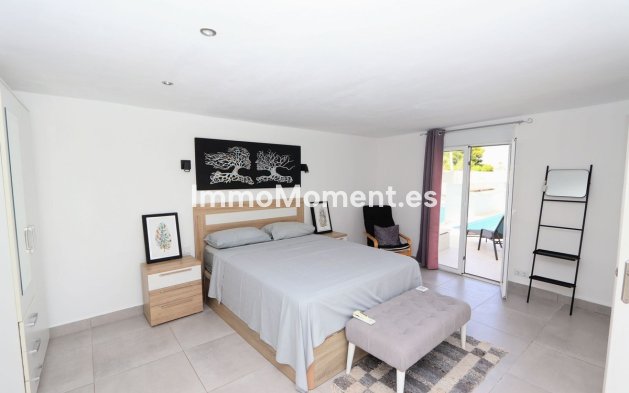 Wiederverkauf - Freistehende Villa - Torrevieja - Los Balcones - Los Altos del Edén