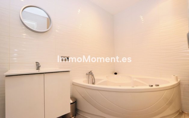 Wiederverkauf - Freistehende Villa - Torrevieja - Los Balcones - Los Altos del Edén