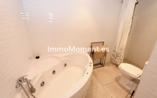 Wiederverkauf - Freistehende Villa - Torrevieja - Los Balcones - Los Altos del Edén