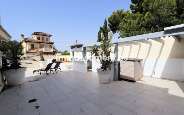 Wiederverkauf - Freistehende Villa - Torrevieja - Los Balcones - Los Altos del Edén