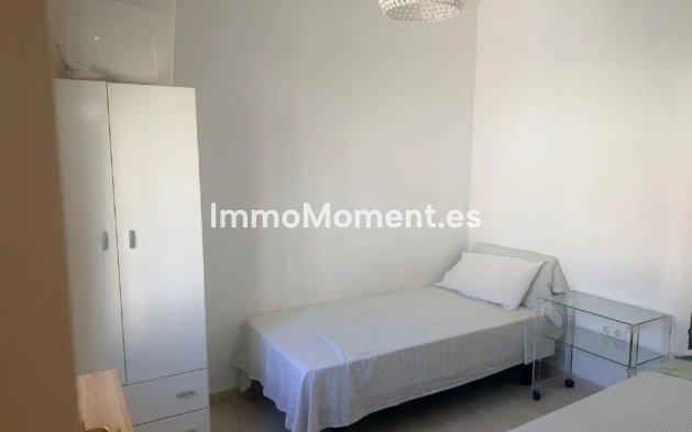 Wiederverkauf - Freistehende Villa - Benalmadena - Benalmadena Centro
