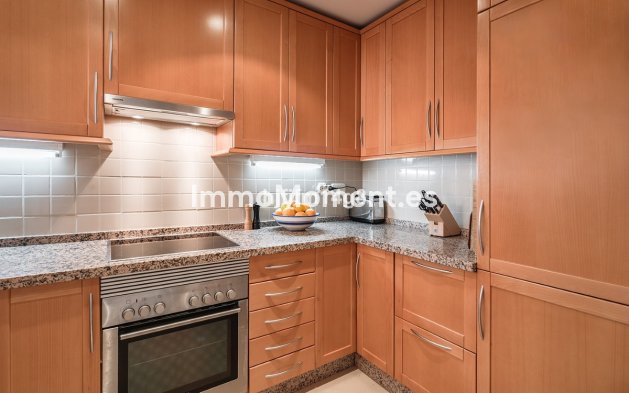 Reventa - Apartamento - Benahavís - Benahavís Centro