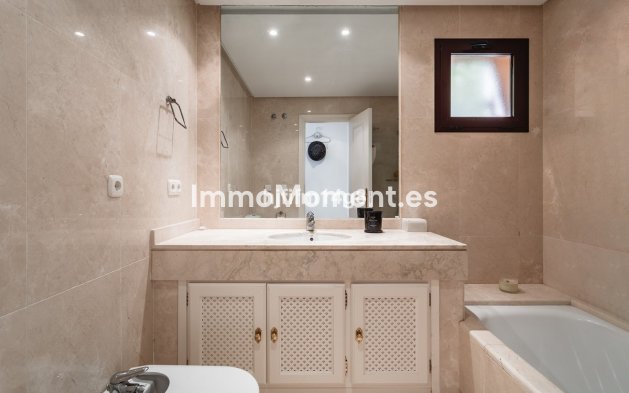 Reventa - Apartamento - Benahavís - Benahavís Centro