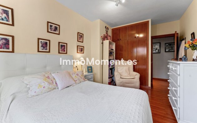 Wiederverkauf - Freistehende Villa - Estepona  - New Golden Mile