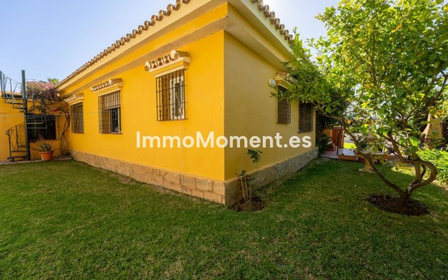 Wiederverkauf - Freistehende Villa - Estepona  - New Golden Mile