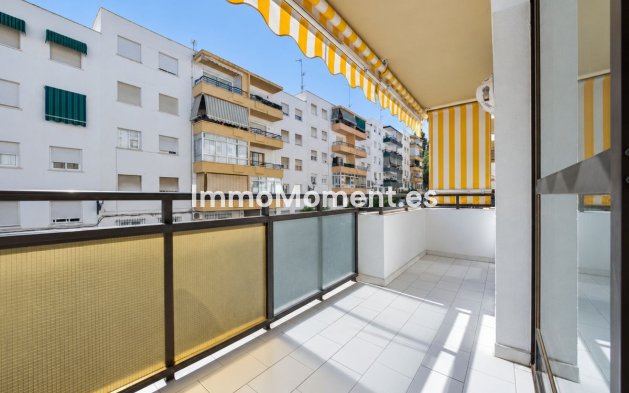 Revente - Appartement - Estepona  - Estepona Centro
