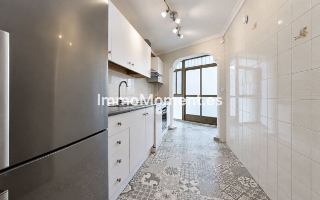 Revente - Appartement - Estepona  - Estepona Centro