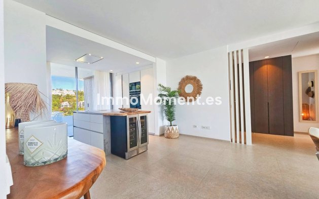 Reventa - Apartamento - Benahavís - Los Arqueros