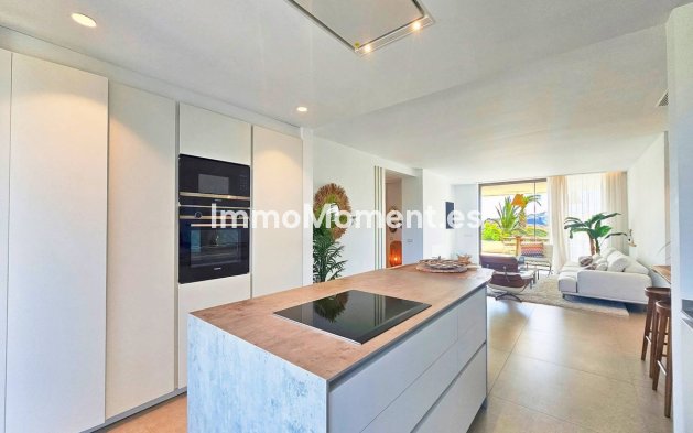 Reventa - Apartamento - Benahavís - Los Arqueros