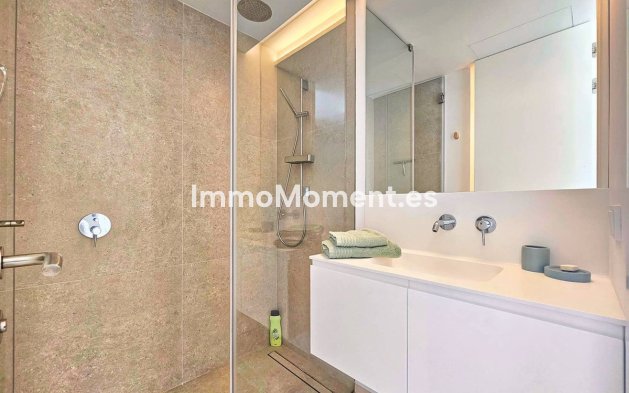 Reventa - Apartamento - Benahavís - Los Arqueros