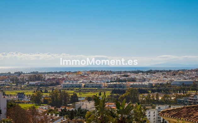 Wiederverkauf - Freistehende Villa - Marbella - Nueva Andalucía