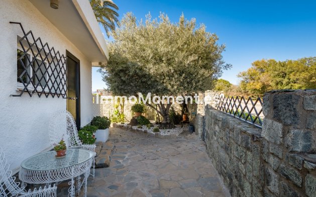 Wiederverkauf - Freistehende Villa - Marbella - Nueva Andalucía