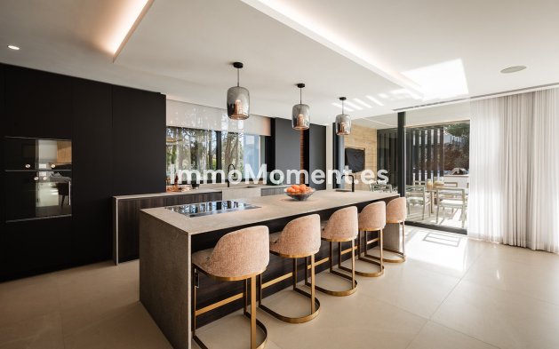 Wiederverkauf - Freistehende Villa - Sotogrande - Sotogrande Costa