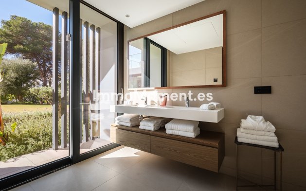 Wiederverkauf - Freistehende Villa - Sotogrande - Sotogrande Costa
