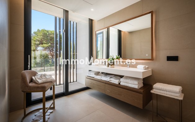Wiederverkauf - Freistehende Villa - Sotogrande - Sotogrande Costa