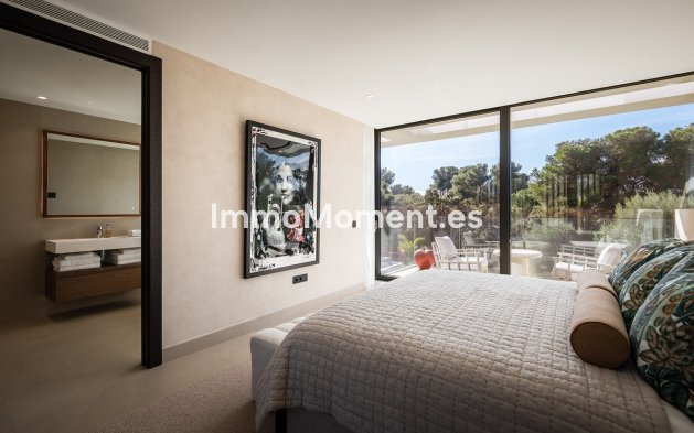 Wiederverkauf - Freistehende Villa - Sotogrande - Sotogrande Costa