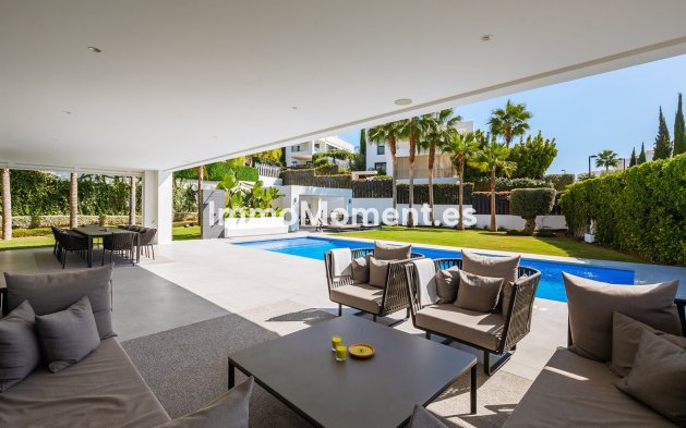 Wiederverkauf - Freistehende Villa - Marbella - Nueva Andalucía