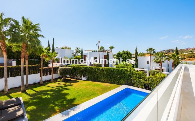Wiederverkauf - Freistehende Villa - Marbella - Nueva Andalucía