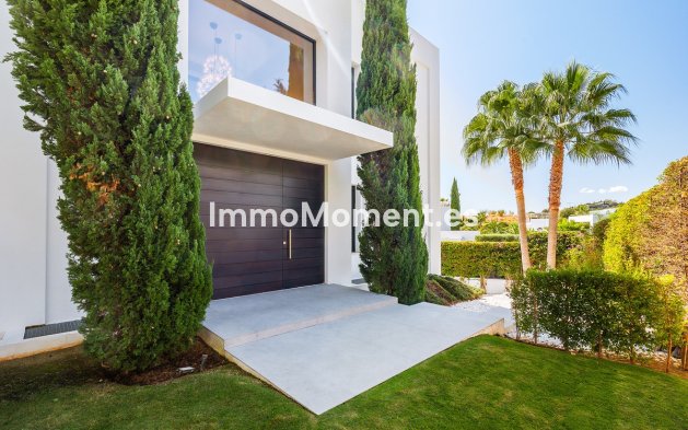 Wiederverkauf - Freistehende Villa - Marbella - Nueva Andalucía