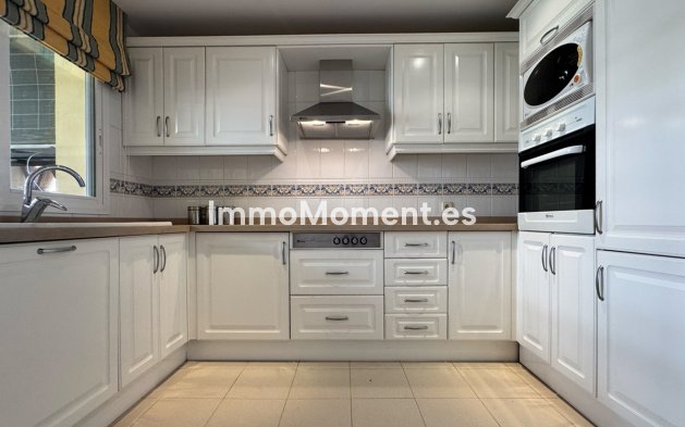 Reventa - Apartamento - Marbella - Elviria