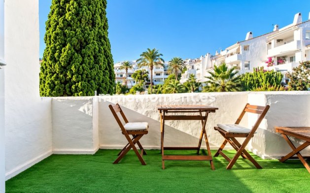 Resale - Apartment - Manilva - La Duquesa