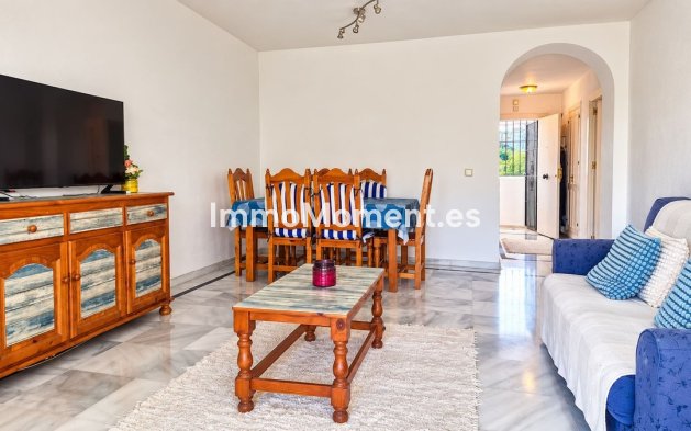 Resale - Apartment - Manilva - La Duquesa