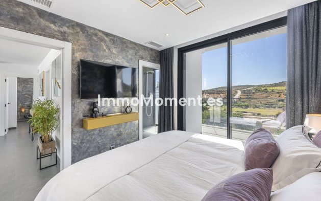 Wiederverkauf - Freistehende Villa - Estepona  - Valle Romano