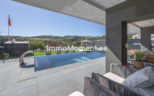 Wiederverkauf - Freistehende Villa - Estepona  - Valle Romano
