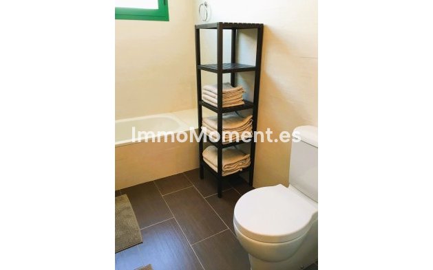 Wiederverkauf - Wohnung - Estepona  - Selwo