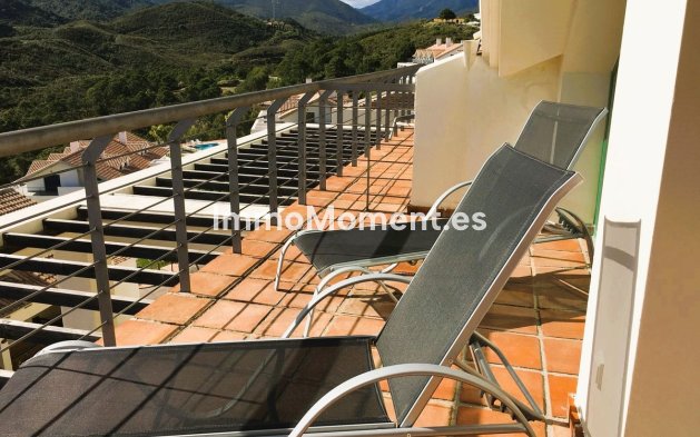 Wiederverkauf - Wohnung - Estepona  - Selwo