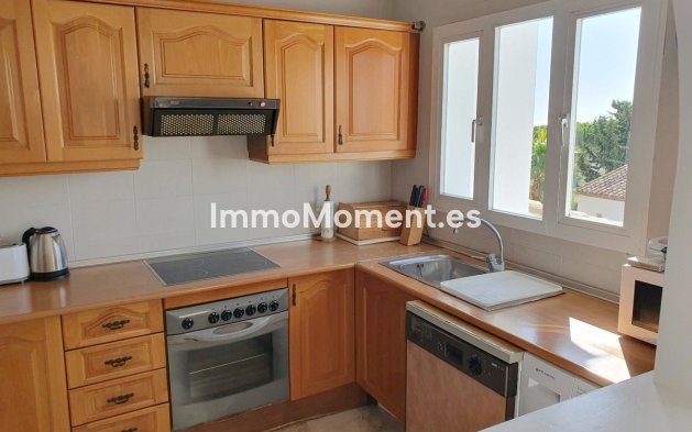 Resale - Apartment - Estepona - New Golden Mile