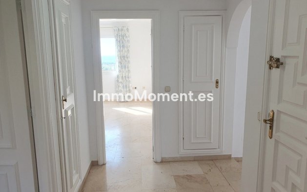 Resale - Apartment - Estepona - New Golden Mile