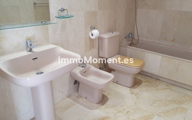 Resale - Apartment - Estepona - New Golden Mile