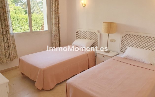 Resale - Apartment - Estepona - New Golden Mile
