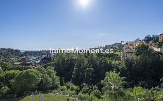 Resale - Apartment - Benahavís - Benahavís Centro