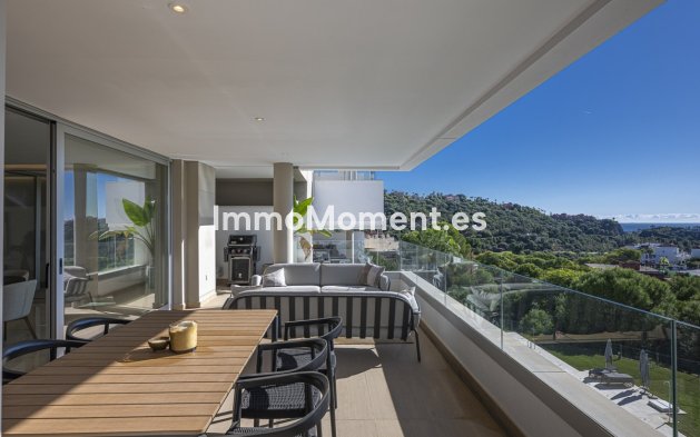 Resale - Apartment - Benahavís - Benahavís Centro