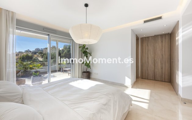 Resale - Apartment - Benahavís - Benahavís Centro