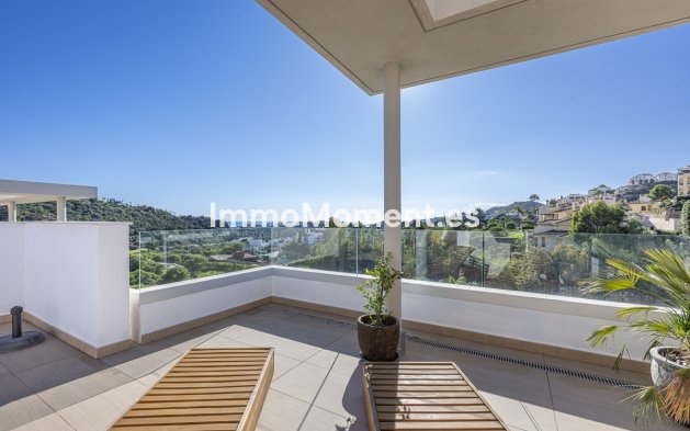 Resale - Apartment - Benahavís - Benahavís Centro