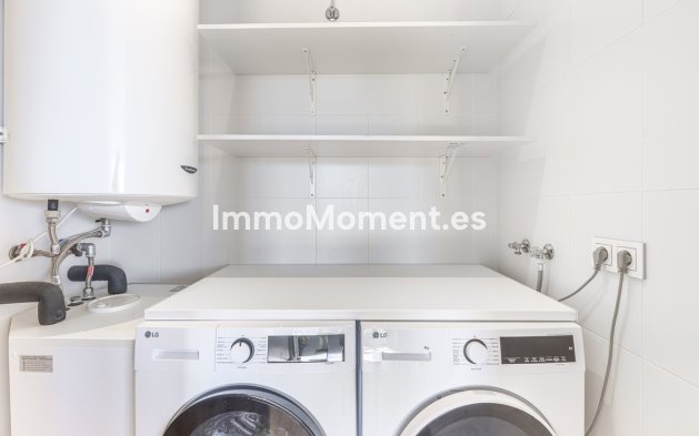 Resale - Apartment - Benahavís - Benahavís Centro