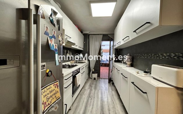 Resale - Apartment - Fuengirola - Fuengirola Centro
