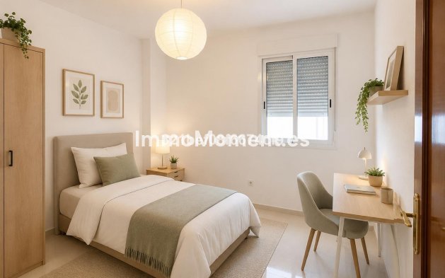 Reventa - Apartamento - Málaga - Teatinos