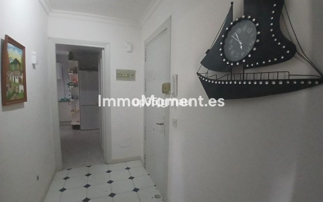 Wiederverkauf - Wohnung - Estepona  - Estepona Centro
