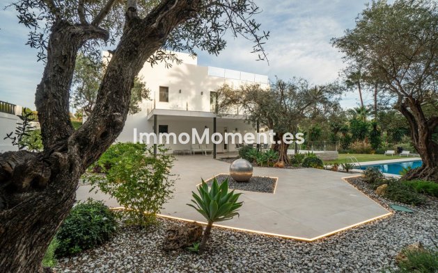 Reventa - Villa independiente - Marbella - Nueva Andalucía
