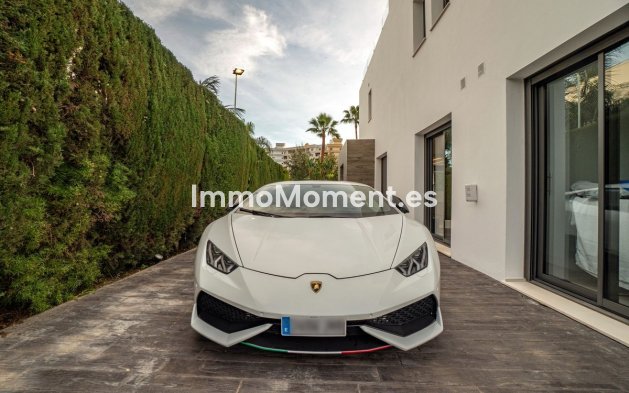 Reventa - Villa independiente - Marbella - Nueva Andalucía