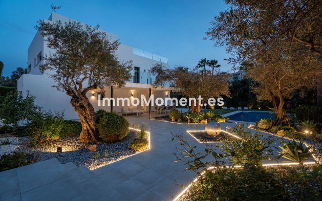 Reventa - Villa independiente - Marbella - Nueva Andalucía